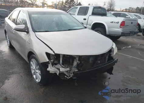 2013 Toyota Camry Hybrid Xle z USA, uszkodzony, nr VIN 4T1BD1FK7DU065353